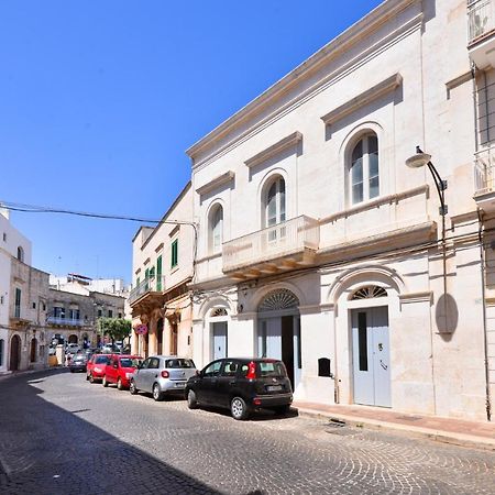 Palazzo Greco - Luxury Apartments With Sea-View Ostuni Exteriör bild